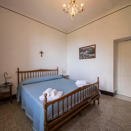 In Venezuela Piano Terra Porto di Maratea