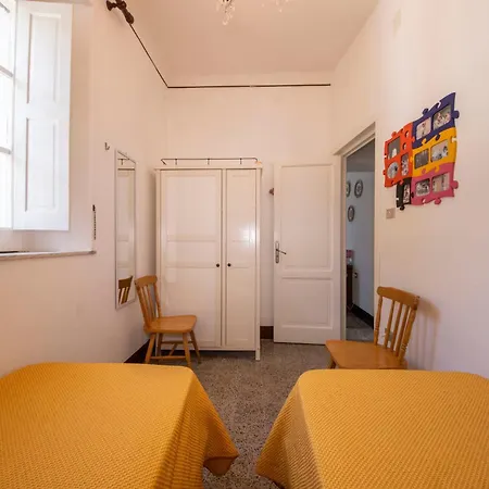 In Venezuela Piano Terra Porto di Maratea