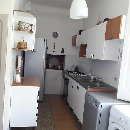 In Venezuela Piano Terra Porto di Maratea